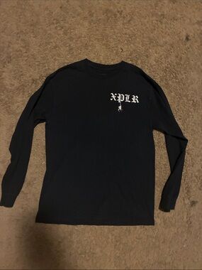 Zumiez Black Long Sleeve Graphic Tee with White Chest Print